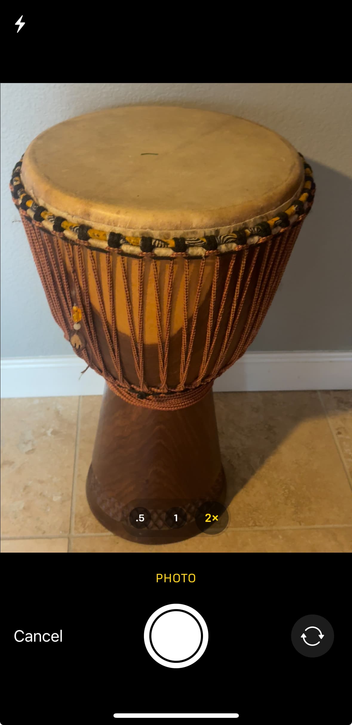 Taking a photo of a djembe drum with InnerVoice